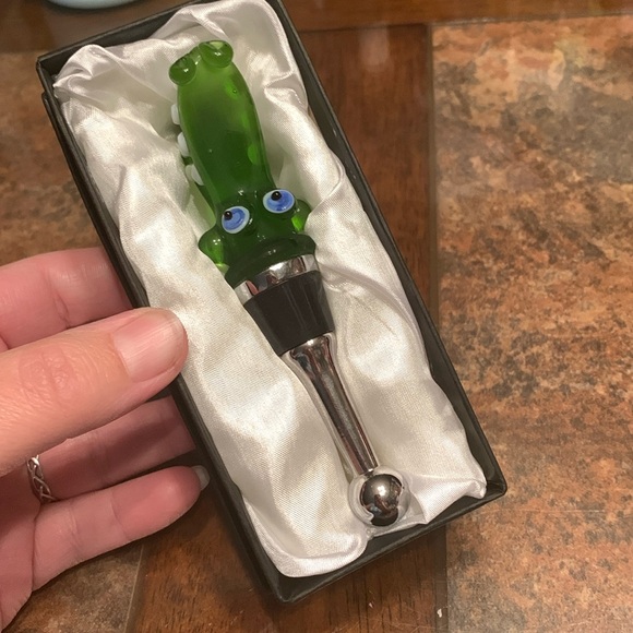 New hand blown glass alligator wine stopper - Picture 1 of 5